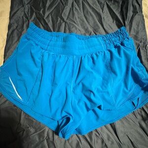 Lululemon Hotty Hot shorts size 8